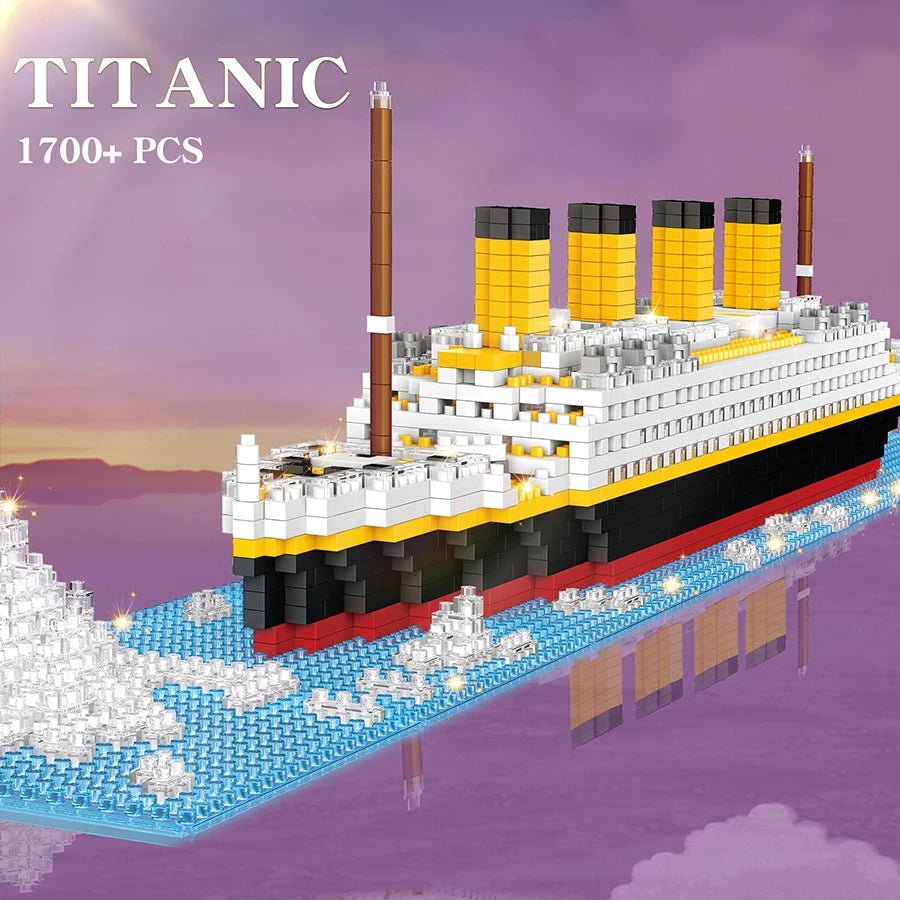 Lighting version of Titanic 1700+ micro-particle assembly building blocks Micro small particles are assembled into the big ship