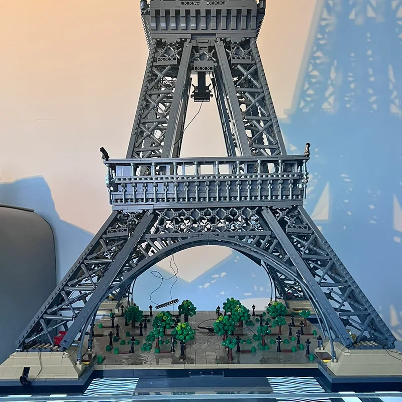 Creative Expert  MOC Eiffel Tower Model 10001PCS Building Blocks Brick Puzzle Toys Collection Gift for Adults and Kids Birthday