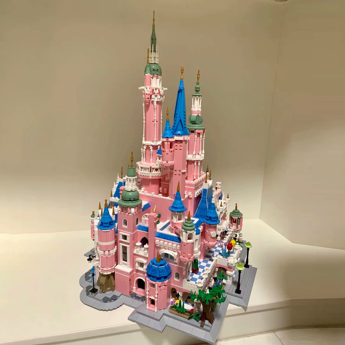 Creative Expert MOC Panlos 613003 Pink Princess Dream Castle Model 9963PCS Building Blocks Brick Puzzle Toys for Adult Kids Gift